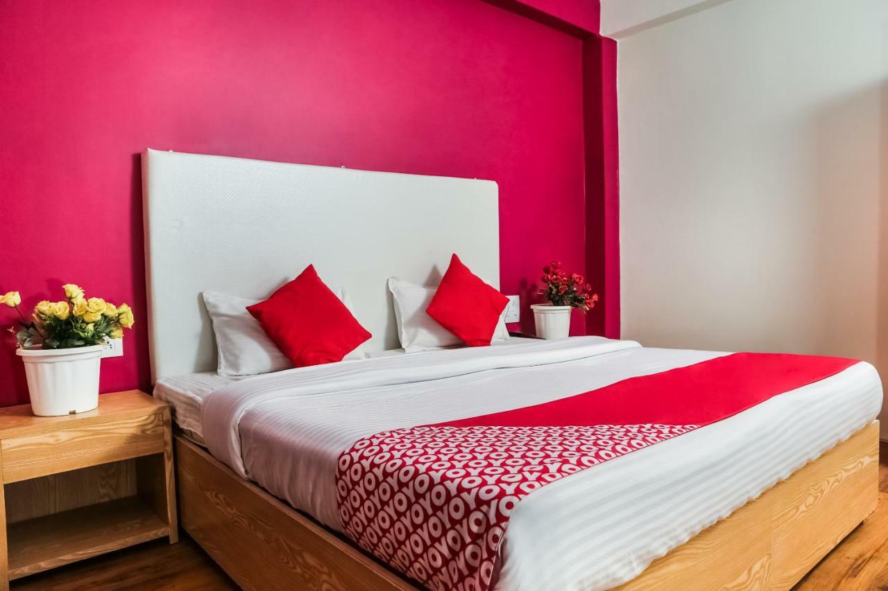 Oyo 37004 City Heart Guest House 레 외부 사진